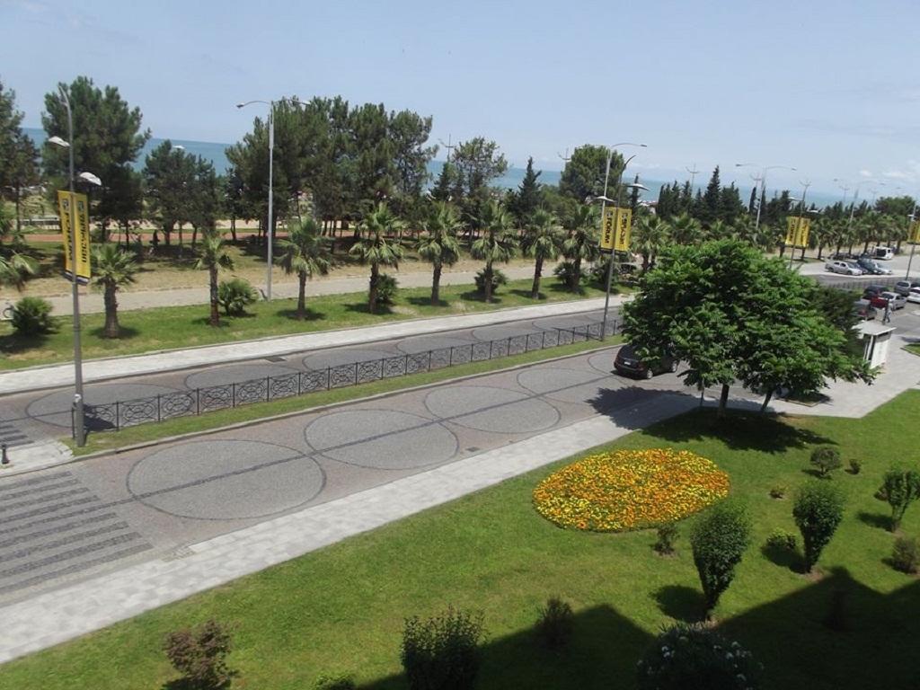Apartment Irma Rustaveli 57 Batumi Ruang foto
