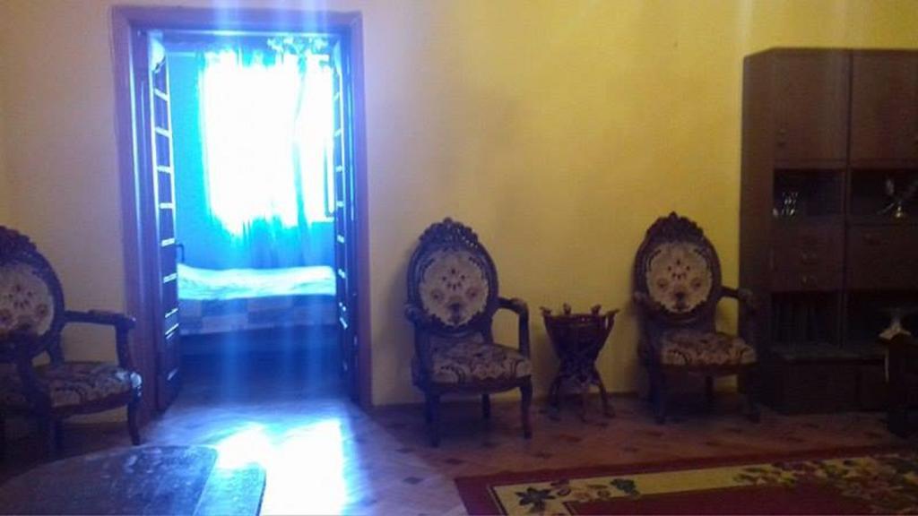 Apartment Irma Rustaveli 57 Batumi Bagian luar foto