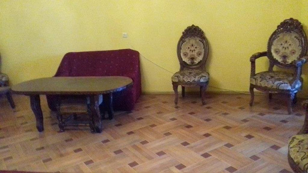 Apartment Irma Rustaveli 57 Batumi Bagian luar foto